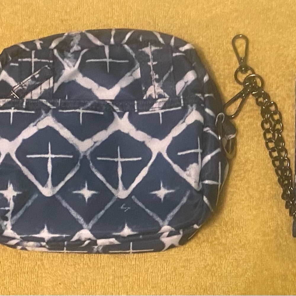 Lug bag. New without tag.